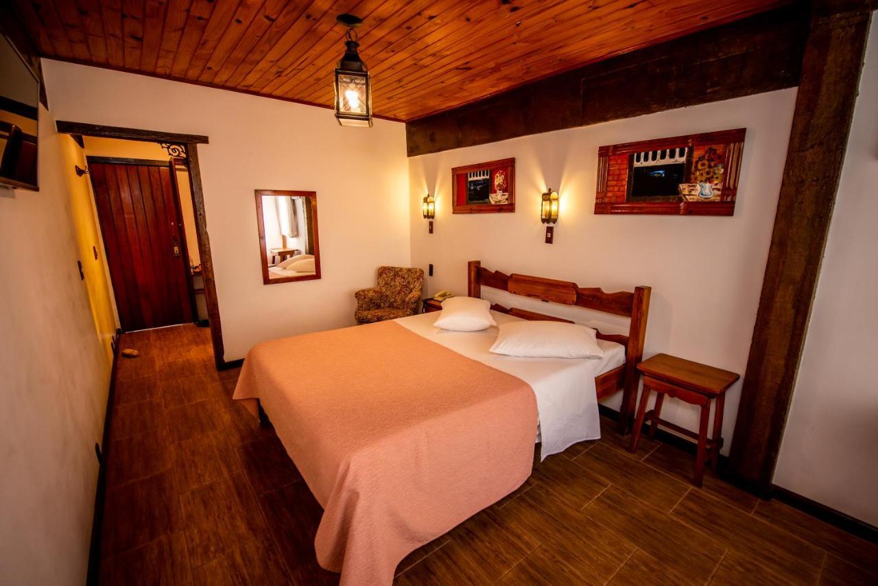 Pousada Monte Imperial Petrópolis Екстериор снимка