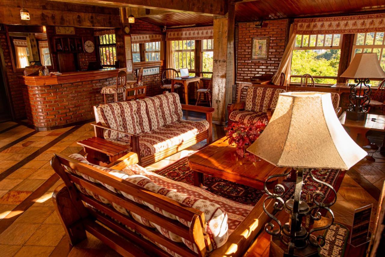 Pousada Monte Imperial Petrópolis Екстериор снимка
